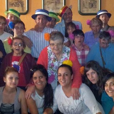 Los usuarios de Apadefim disfrutaron de una fiesta flamenca