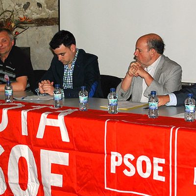 Enrique Guerrero abrió los actos de campaña del PSOE en la villa