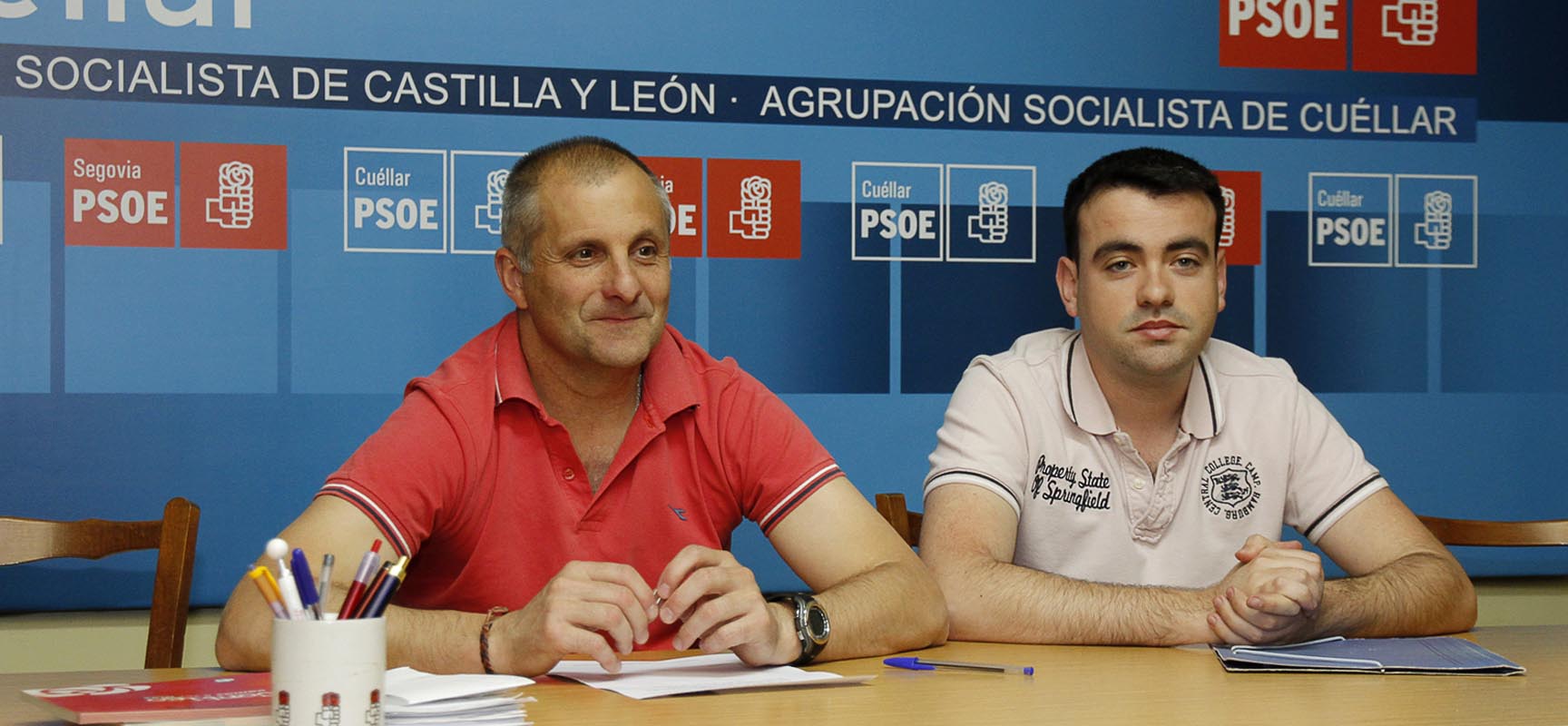 Ángel Carlos Hernando (izq, y Carlos Fraile (drcha.) durante  el encuentro con los medios. 