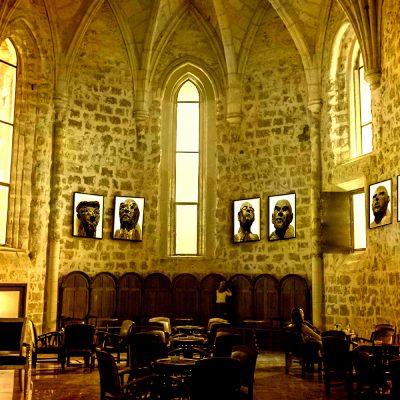 Javier Senovilla muestra sus “Doce Duendes” en la Cúpula de San Pedro