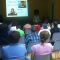 Los usuarios y profesionales de Fundación Personas Cuéllar reciben una charla de salud bucodental