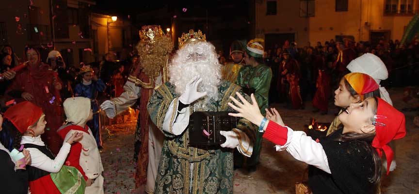 Los niños de la comarca esperan con ilusión la llegada de los Reyes Magos