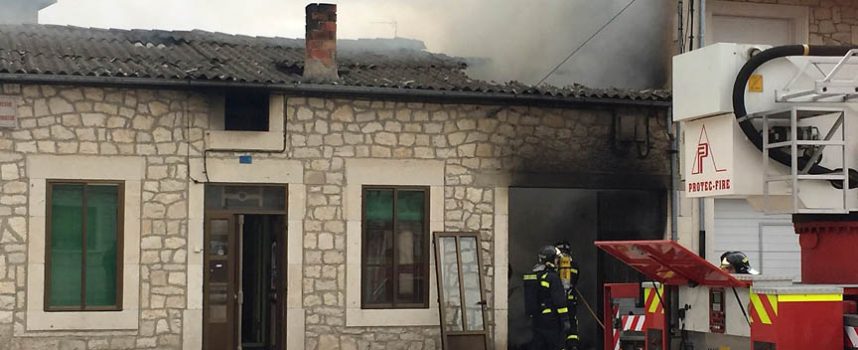 Dos personas heridas en un incendio en una vivienda en Campaspero