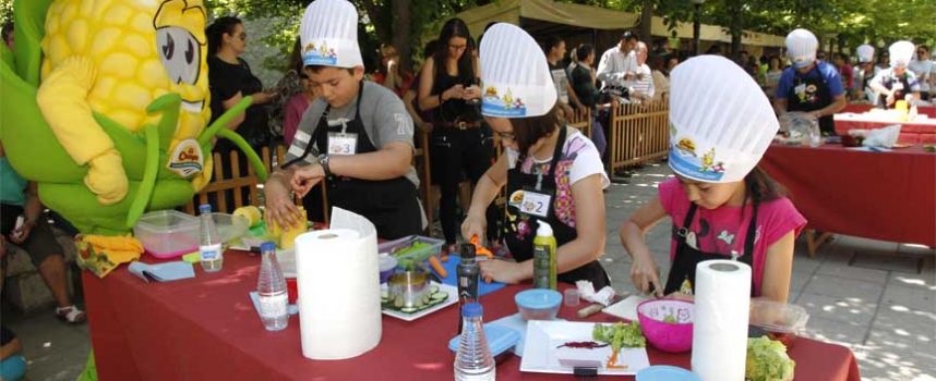 El desarrollo del concurso `Cuéllar Chef Junior´ se traslada a la Feria Cuéllar Joven