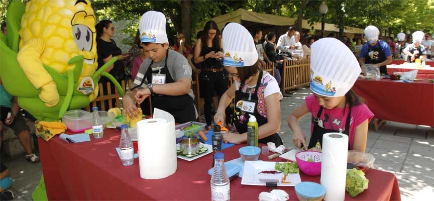 El desarrollo del concurso `Cuéllar Chef Junior´ se traslada a la Feria Cuéllar Joven
