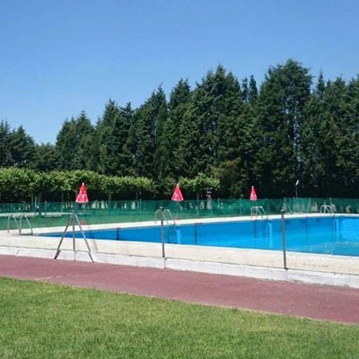 La piscina de Navas de Oro suma Aquagym a sus actividades