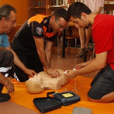 La Asociación Amanecer organiza un taller de primeros auxilios en Cuéllar