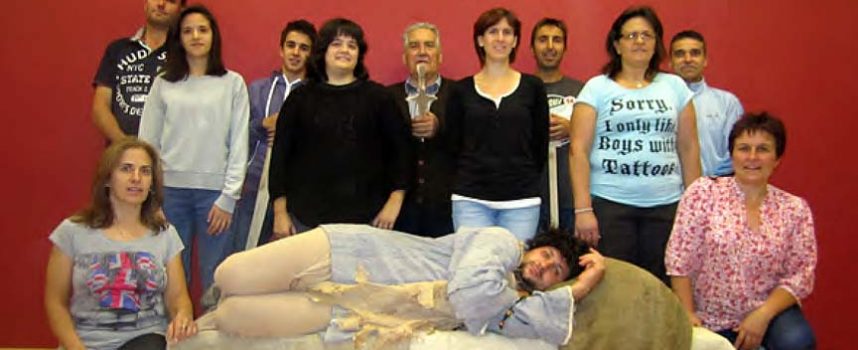 El grupo Los Eriales de Gomezserracín representará en el Juan Bravo el clásico de Muñoz Seca, ‘La venganza de Don Mendo’.