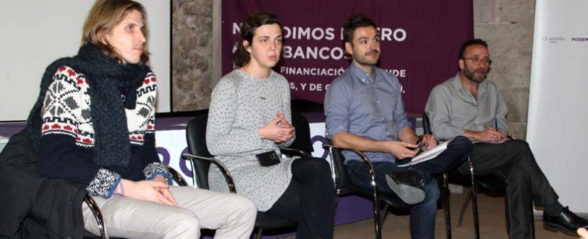 La Caravana de Procuradores de Podemos acercó sus propuestas a Cuéllar