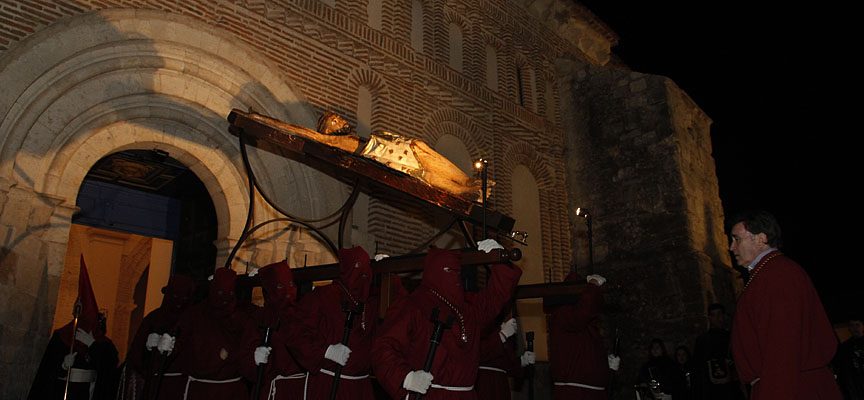 La procesión de Jueves Santo ofrecerá una estampa única partiendo del Castillo