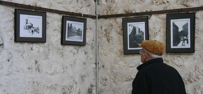 El Patio del Ayuntamiento recoge la evolución de las murallas de Cuéllar a través de la fotografía