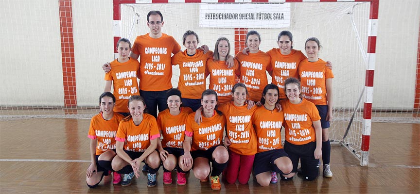 El equipo del FS Autoescuela El Pinar & El Henar, campeón de la Liga Asofusa femenina de la temporada 2015-16. 
