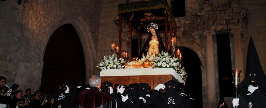 La cofradía de La Soledad celebra el domingo su 20º aniversario