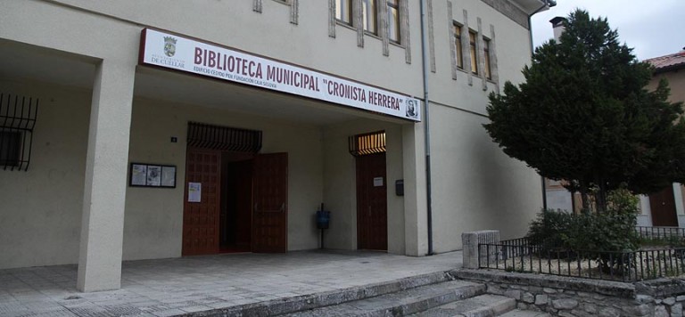 La sala Cronista Herrera acoge un cuentacuentos y una conferencia sobre el Alzheimer