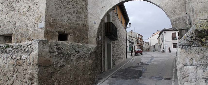 El acondicionamiento de la calle Palacio y la eliminación de barreras del Ayuntamiento se suman a las inversiones municipales en 2016