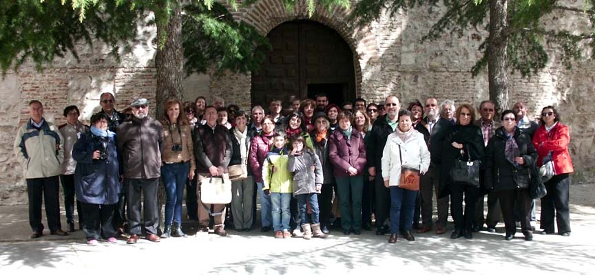 Grupo que participó en la visita al Marquesado de Cuéllar.