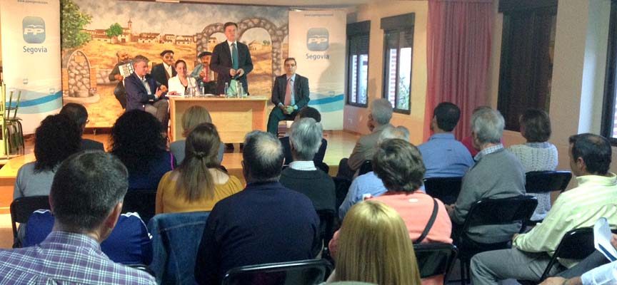 El PP celebró en Fuentesaúco de Fuentidueña una reunión informativa sobre las UBOSTs