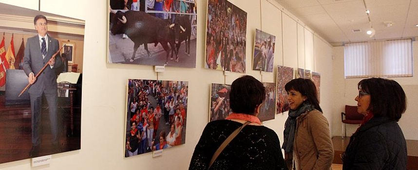 Cronista Herrera acoge la muestra “Un año en imágenes”