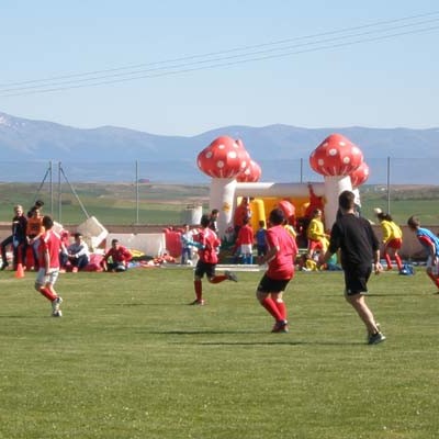 El Campeonato Provincial de Fútbol 7 de Carbonero el Mayor contó con 587 participantes