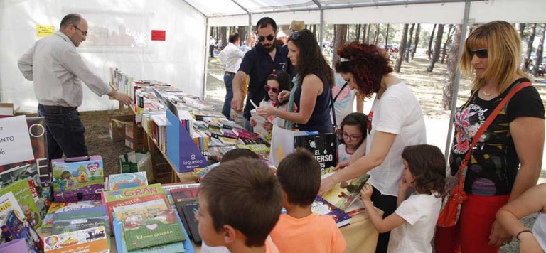 La figura de Gloria Fuertes será protagonista en la XII Feria del Libro ‘San Benito de Gallegos’