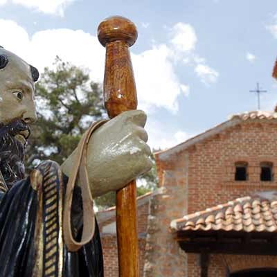 La Comunidad de San Benito de Gallegos se une en su romería