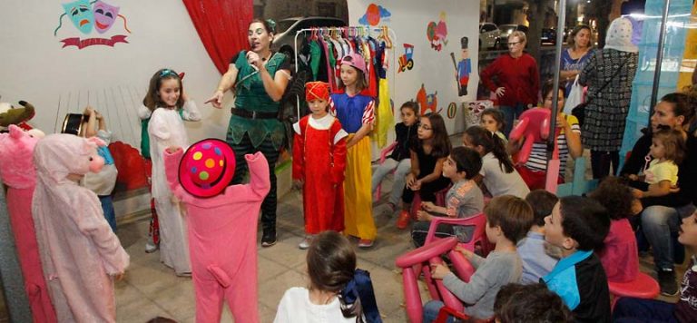 El Poblado de la Igualdad llegará el próximo fin de semana a la villa bajo el lema ‘Jugando aprendemos a ser iguales’