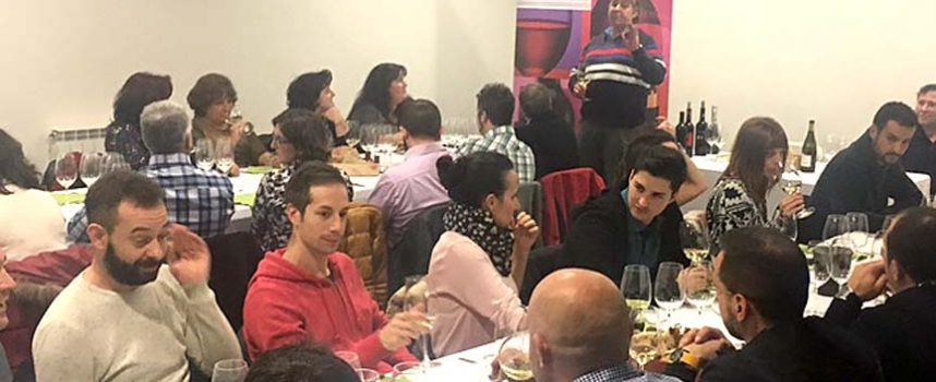 Éxito de la I Cata de Vino de la Asociación La Peguera de Zarzuela del Pinar