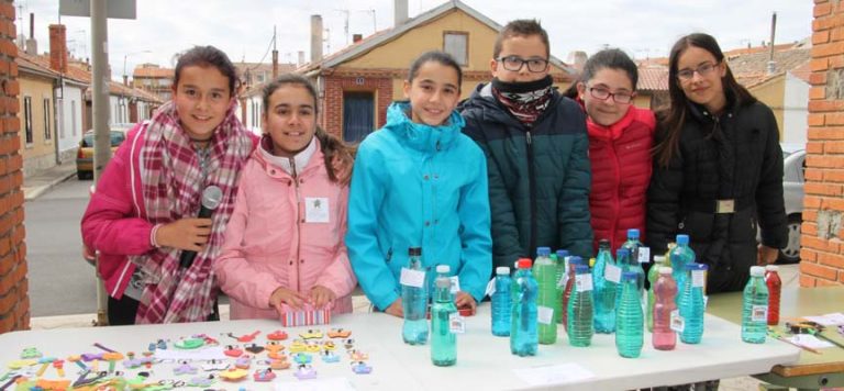 Los escolares participantes en “El Desafío solidario de los 5 euros” recaudaron 3.000 euros para proyectos sociales