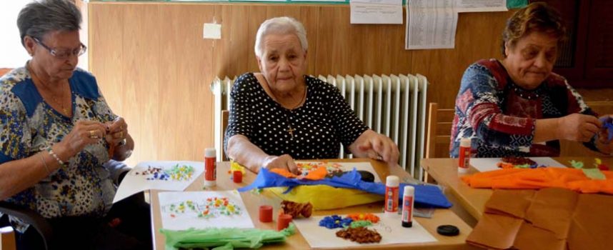Ismur y La Caixa clausuran su proyecto de atención a las personas mayores en las localidades de Gomezserracín y Pinarejos