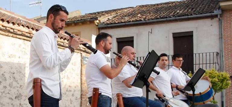 Zarzuela del Pinar celebra su X Festival de Dulzaina