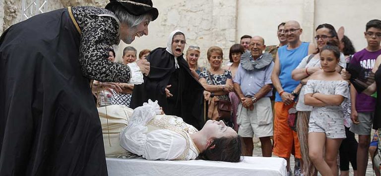 ‘A vueltas con la muerte’  ofrece hoy y mañana las últimas funciones de la temporada