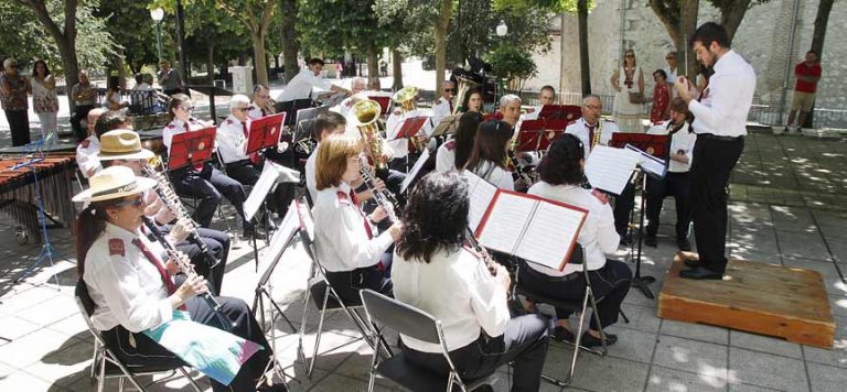 La Diputación presenta los ciclos ‘Representación en espacios tradicionales’ y ‘Aperitivos musicales a banda’