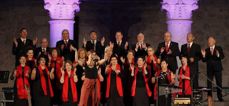 La Coral Cuellarana abre en Sanchonuño el XIV Encuentro de Coros de Villa y Tierra