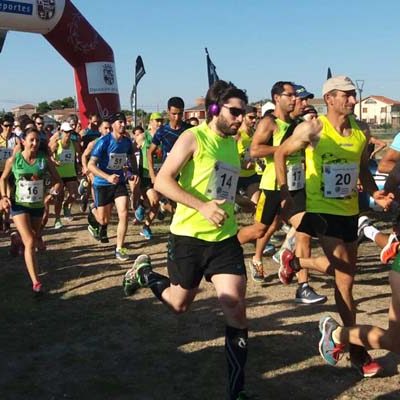 La carrera pedestre `Run to Terreña´ discurre entre los pinares, dunas y lagunas de Fuenterrebollo