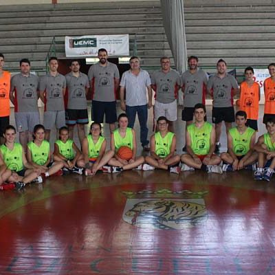 Cuéllar acogió la clausura del programa Especialízate de Baloncesto de la Diputación
