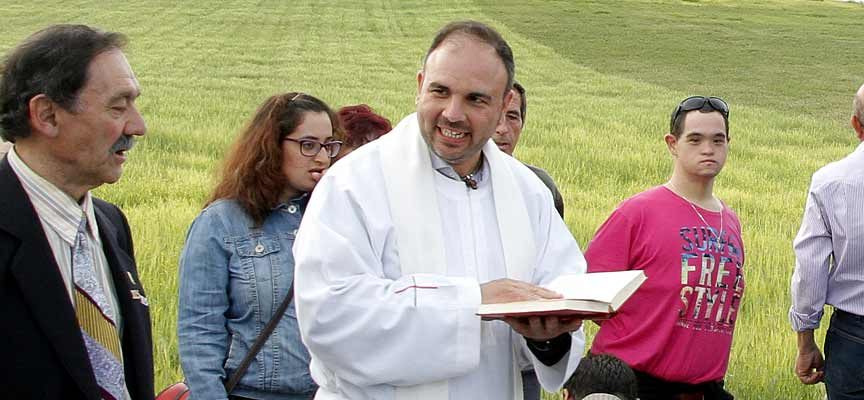 La villa despedirá con una eucaristía al sacerdote Javier Martín de Arce