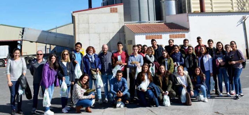 Escuelas Campesinas de Segovia acerca la cultura del cooperativismo a jóvenes del medio rural