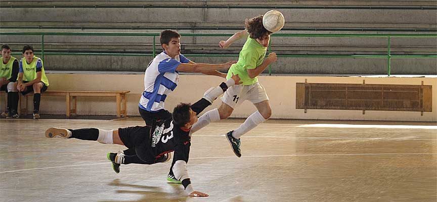 El FS Eufón Cuéllar perdió un polémico derbi provincial ante Segovia Futsal 