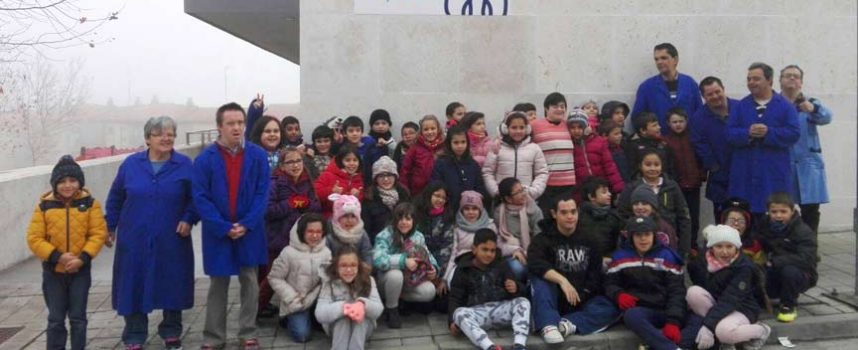 Fundación Personas recibe a un centenar de alumnos del colegio de San Gil en sus Jornadas de Puertas Abiertas