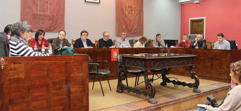 El Equipo de Gobierno aprueba un presupuesto de 7,6 millones que para la oposición no es social ni solidario