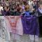 Delantales colgados y consignas de igualdad en la concentración del Día de la Mujer en Cuéllar