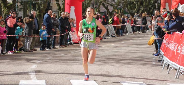 Marina Muñoz participará mañana en el ProTour de la Federación Española de Triatlón en Pontevedra