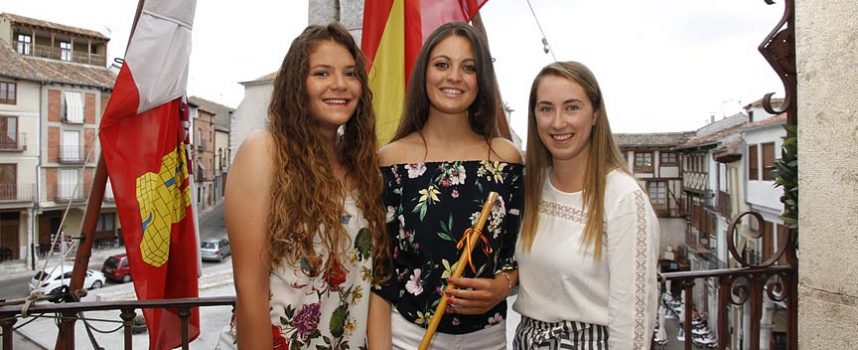 Sheyla Mayor, Rebeca Rodríguez y Sandra Montalvillo, corregidora y damas de las fiestas de Cuéllar 2018