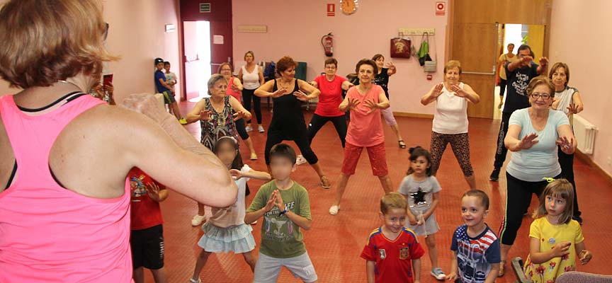 talleres-intergeneracionales-Centro de Día
