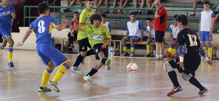 El FS Cuéllar juvenil juega en casa frente al Salamanca su último partido del año