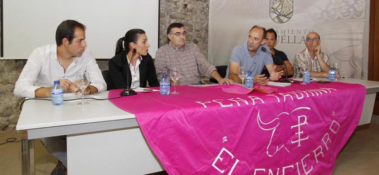 Los colectivos reclaman en el ‘Foro de los Encierros’ toros para el primero de los encierros de las fiestas
