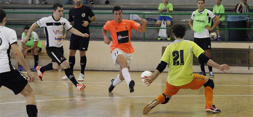 Partido-entre-el-FS-Cuéllar-Cojalba-y-Tafatrans-e-la-Segunda-División-B-de-fútbol-sala-escuellar