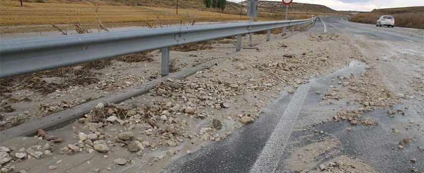 La Junta declara “de emergencia”  la reparación de la carretera CL-602 tras los daños ocasionados por la tormenta