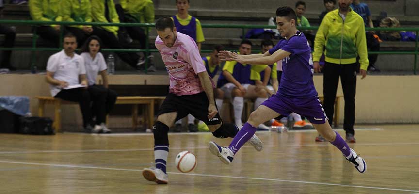 Partido-de-fútbol-sala-entre-fs-cuellar-cojalba-y-guadalajara-escuellar
