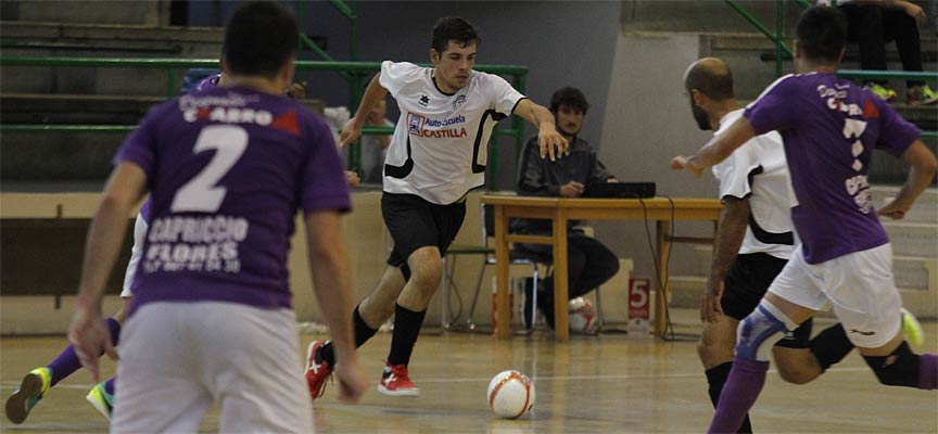 Partido-de-fútbol-sala-entre-Racing-Cuéllar-y-La-Bañeza-escuellar